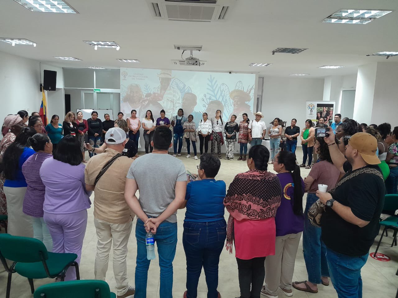 Diálogo con la Alianza de Mujeres Tejedoras de Vida del Putumayo