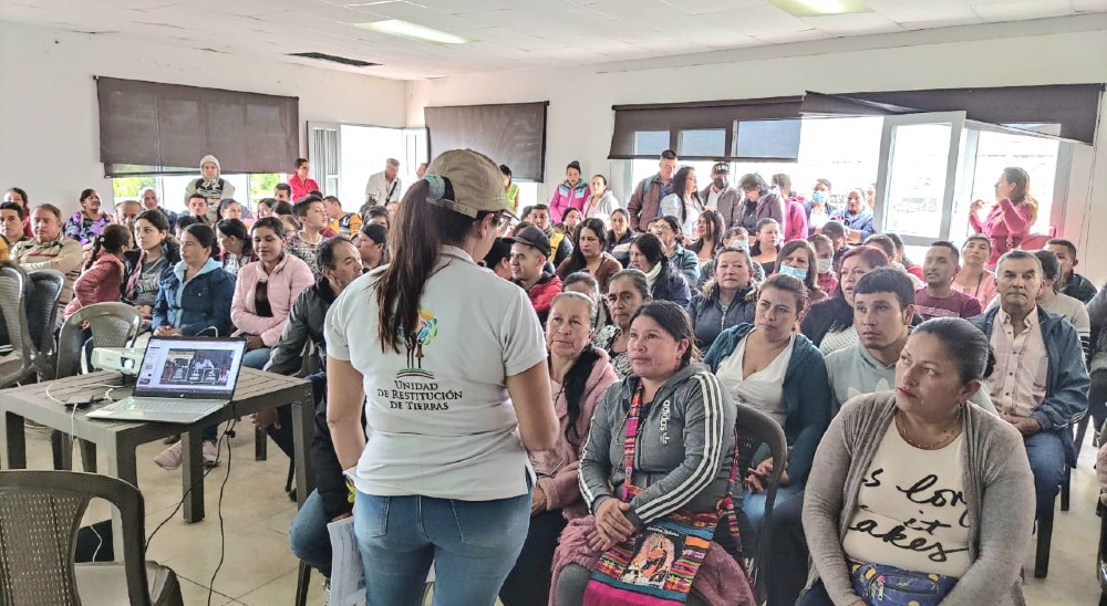 Unidad de Restitución de Tierras realizó pedagogía de la Ley 1448 de 2011 a líderes campesinos en Albán, Nariño 
