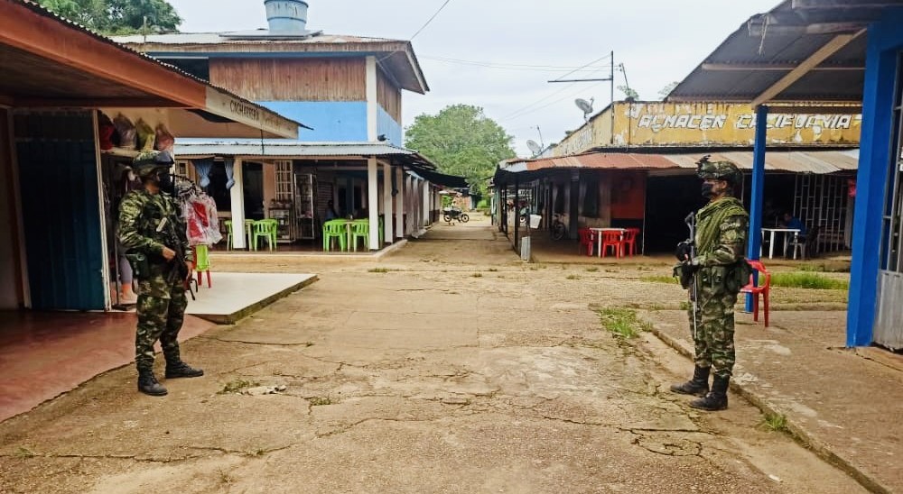  nullCarpintero sobreviviente a masacre de Puerto Alvira en Mapiripán, Meta, recibirá predio en compensación 