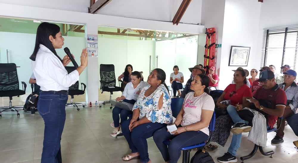 Unidad de Restitución de Tierras realizó Mesa de Diálogo Social en Valencia, Córdoba 