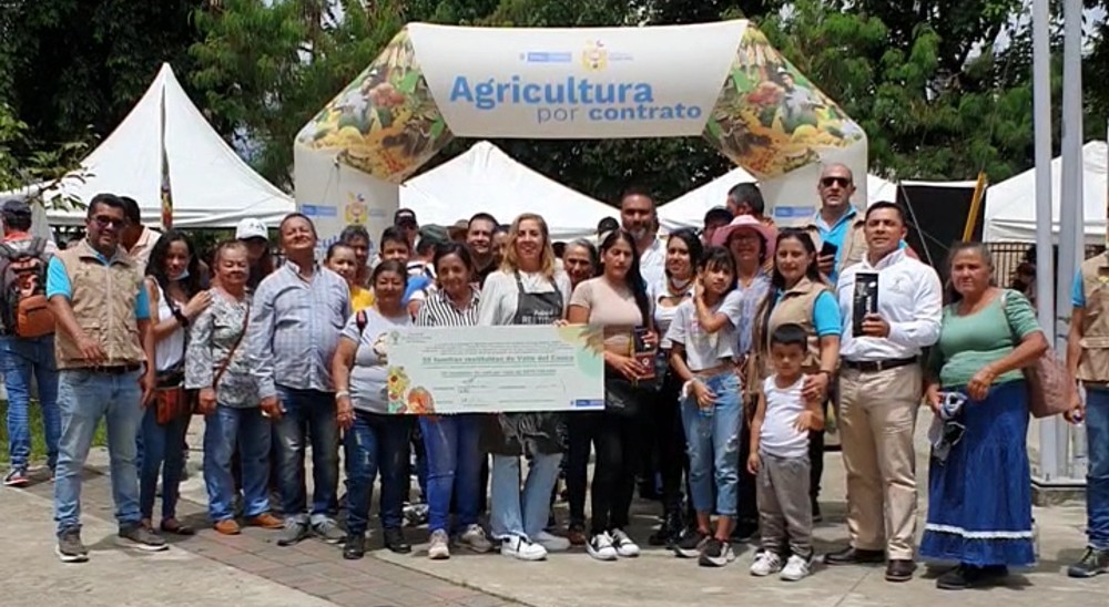 nullFamilias víctimas restituidas del Valle del Cauca, por primera vez, exportarán su café a Japón 