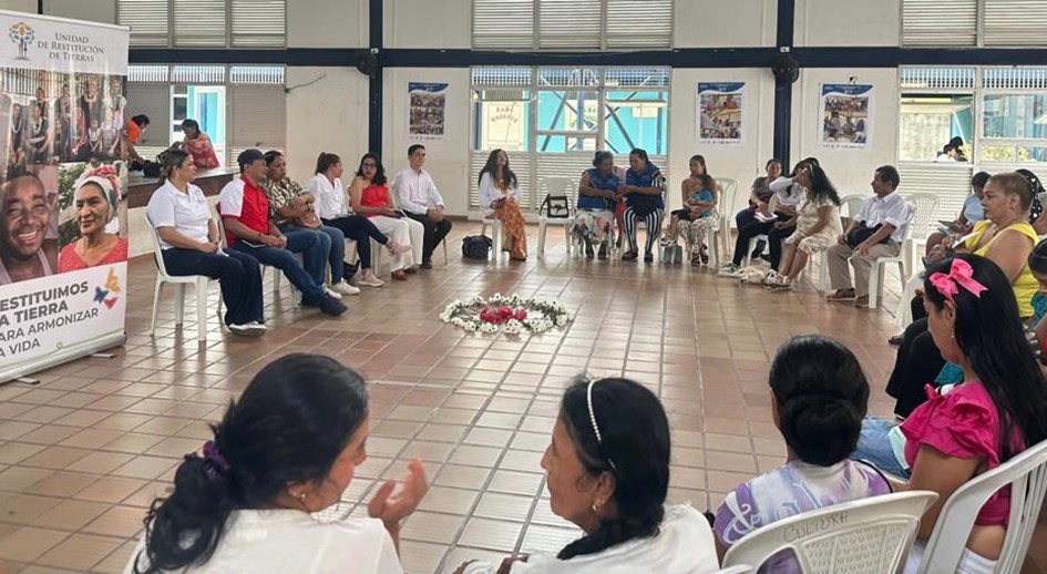 Mujeres de Chaparral blindan sus derechos en sesión de cierre del núcleo de exigibilidad