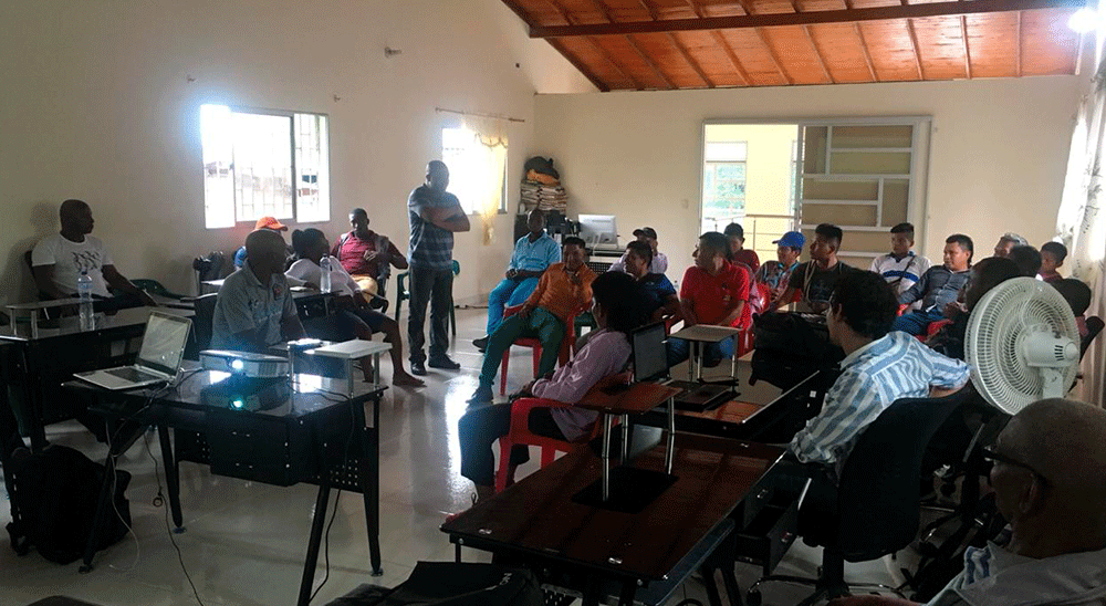 URT y Gobernación de Santander trabajan para agilizar la restitución de tierras en el departamento 