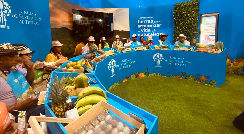 ‘Frutos de la Restitución’ destaca en la feria Agroexpo Caribe 2024 en Barranquilla