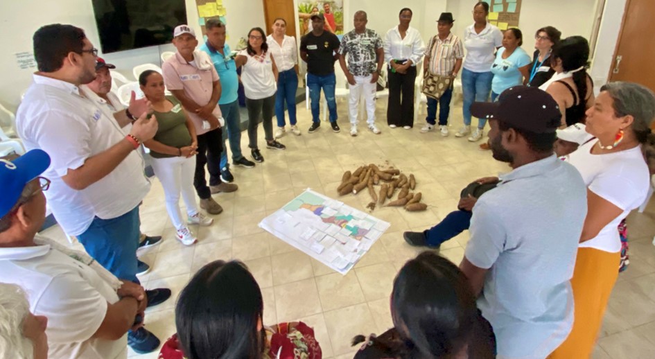 Líderes y lideresas de Urabá, Córdoba y Chocó asistieron a la primera Mesa Campesina de restitución en Apartadó