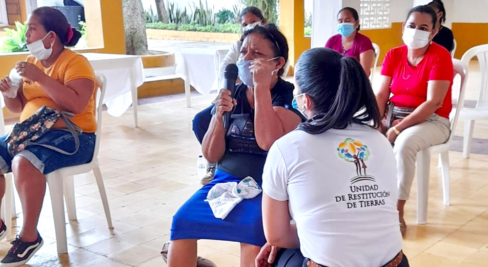 Mujeres rurales de El Carmen de Bolívar se graduaron en proyectos productivos 