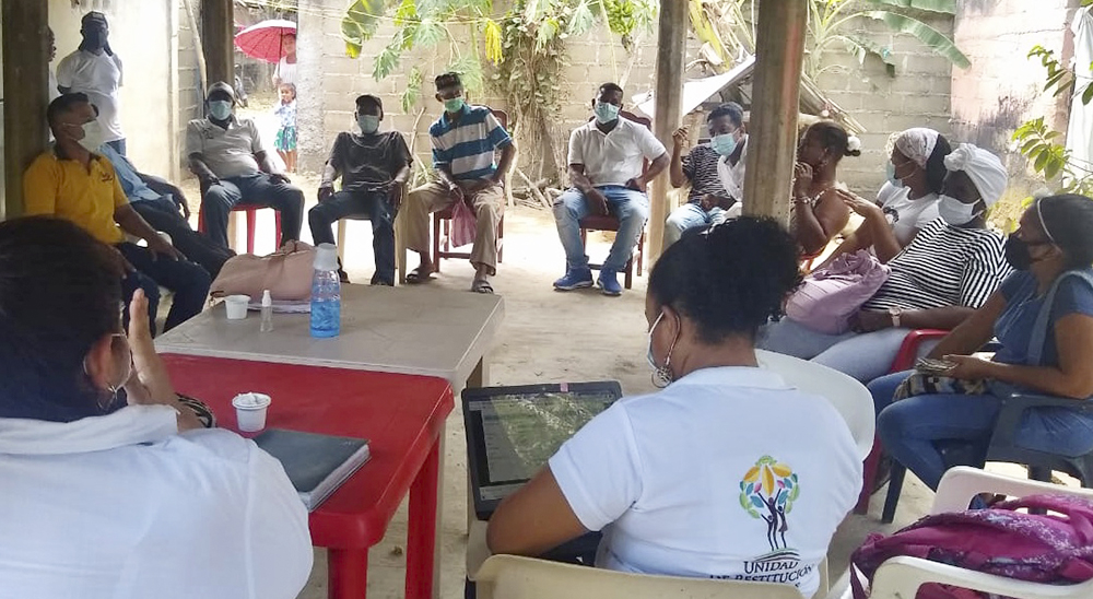 La Unidad de Restitución de Tierras impulsa la asociatividad en comunidades restituidas de Bolívar 