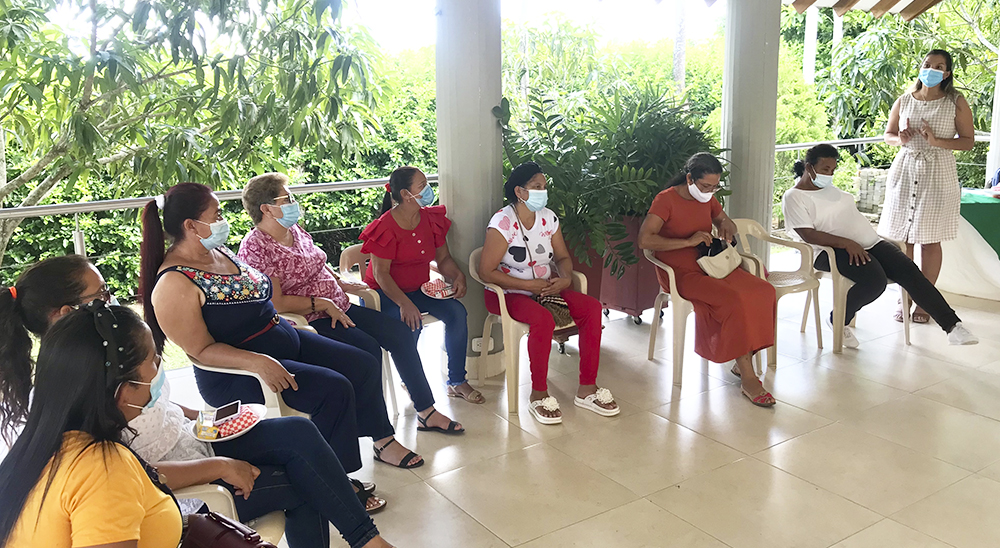 Mujeres rurales de los Montes de María conocieron información sobre derechos de acceso a tierras 
