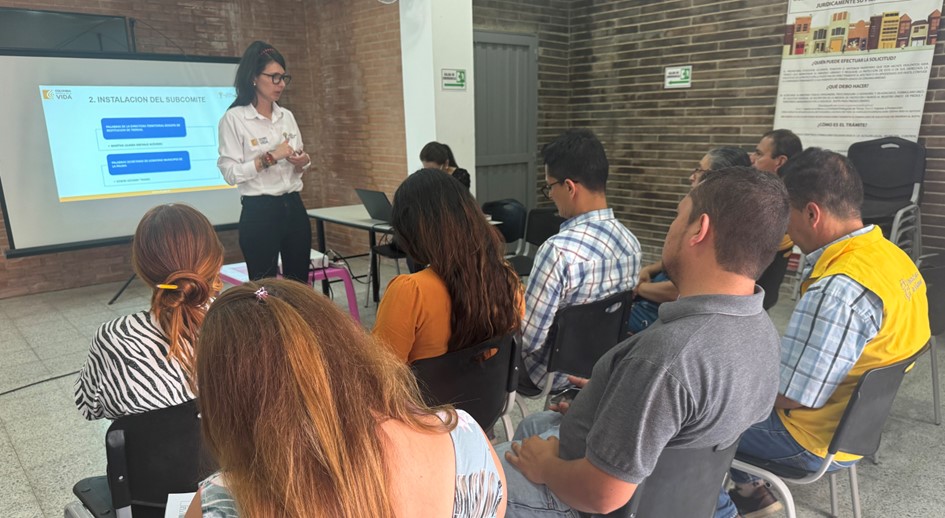 En Yacopí y La Palma, la URT entrega resultados de gestión y atención a víctimas en el norte de Cundinamarca