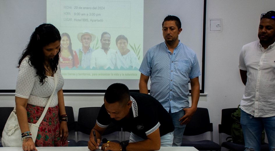 Autoridades del Resguardo Indígena Dóbida Dogibí y URT definen plan para implementar componente de seguridad alimentaria