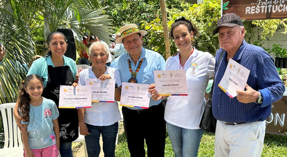 Restituidos de Norte de Santander reciben al Director General con relatos y muestras gastronómicas de sus proyectos productivos