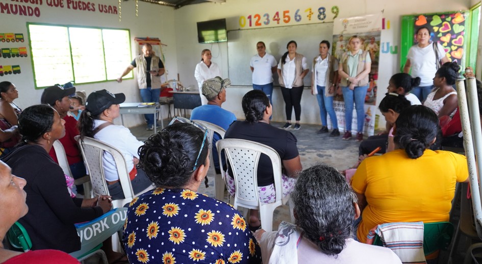 Líderes y lideresas del Bajo Cauca antioqueño conocieron las rutas del proceso de restitución de tierras