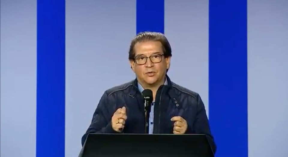 null“El Gobierno garantiza cadena logística de abastecimiento de alimentos, desde la producción, transporte y distribución”: MinAgricultura Rodolfo Zea 