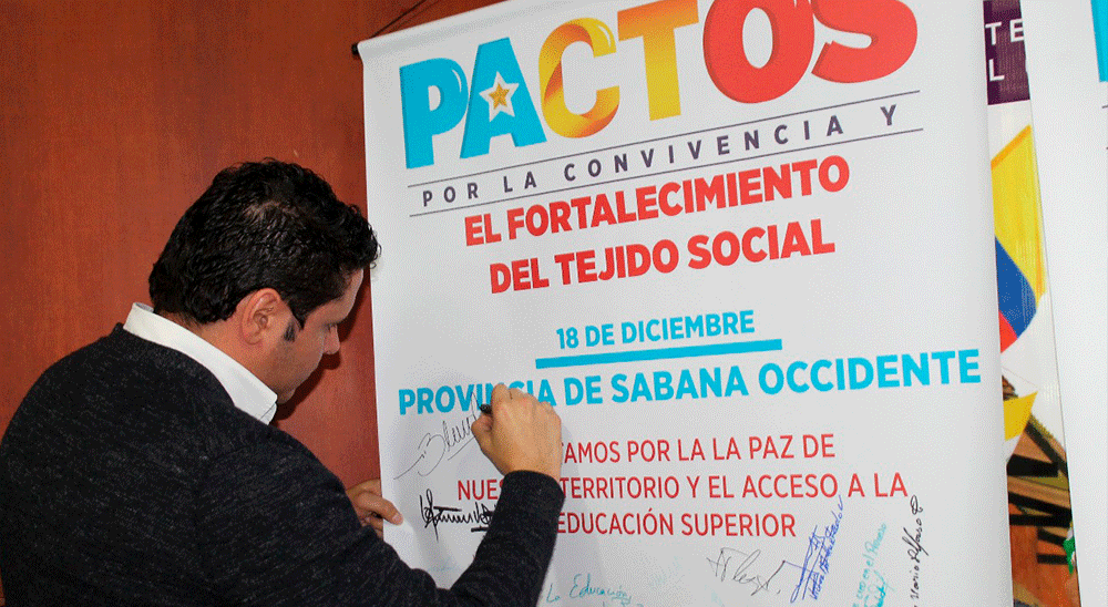URT firmó Pacto por la Paz en Cundinamarca 