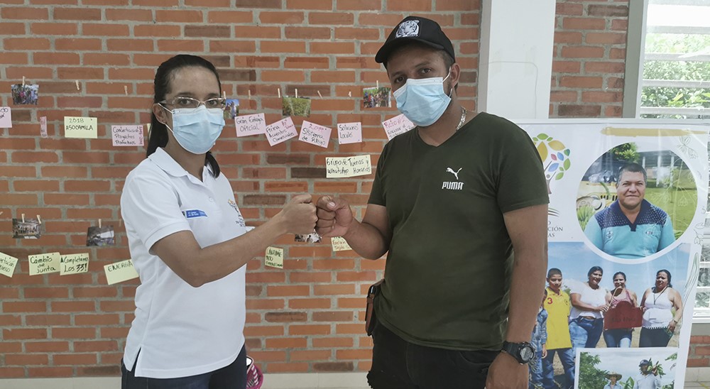 Familias beneficiarias de restitución en San Pedro, Valle del Cauca se gradúan del programa de proyectos productivos