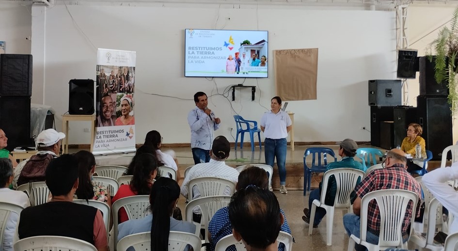 URT inicia Mesa Campesina en Chaparral, Tolima, con el apoyo de diversas entidades