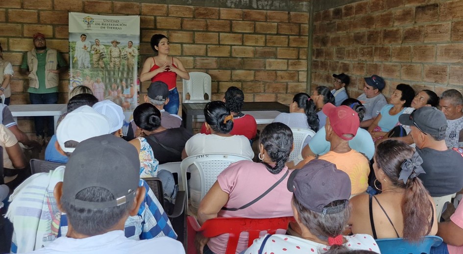 Unidad de Restitución de Tierras lidera jornada de atención y servicios en Santa Fe de Ralito (Córdoba)