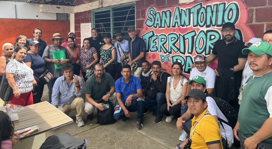 La Unidad de Restitución de Tierras dialoga con las comunidades en la zona alta de Jamundí