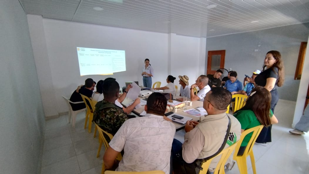 Durante el Comité de Justicia Transicional realizado en dicho municipio, se aprobaron herramientas claves como el mapa de riesgo y el plan de retorno. También se evaluó el avance en el cumplimiento de órdenes judiciales. Este paso es fundamental para garantizar que las víctimas recuperen sus tierras y puedan reconstruir sus vidas.