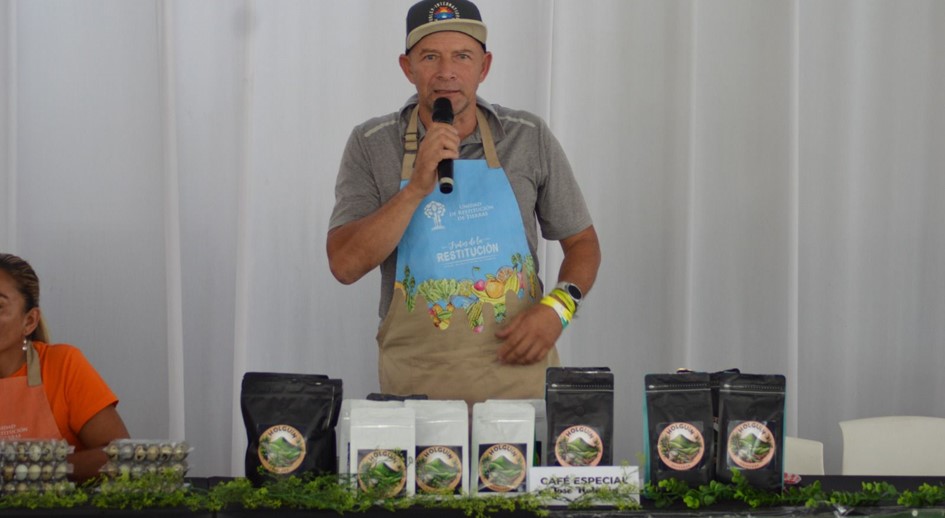 Pereira albergó jornada de atención para beneficiarios de restitución del Eje Cafetero y sus alrededores