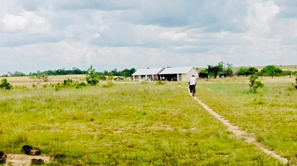 La Unidad de Restitución de Tierras busca restablecer así los derechos territoriales de 48 familias, pertenecientes al pueblo ancestral Wuanano, en este resguardo ubicado en la vereda La Rompida y que ha sufrido la violencia por cuenta de la presencia de grupos armados ilegales.