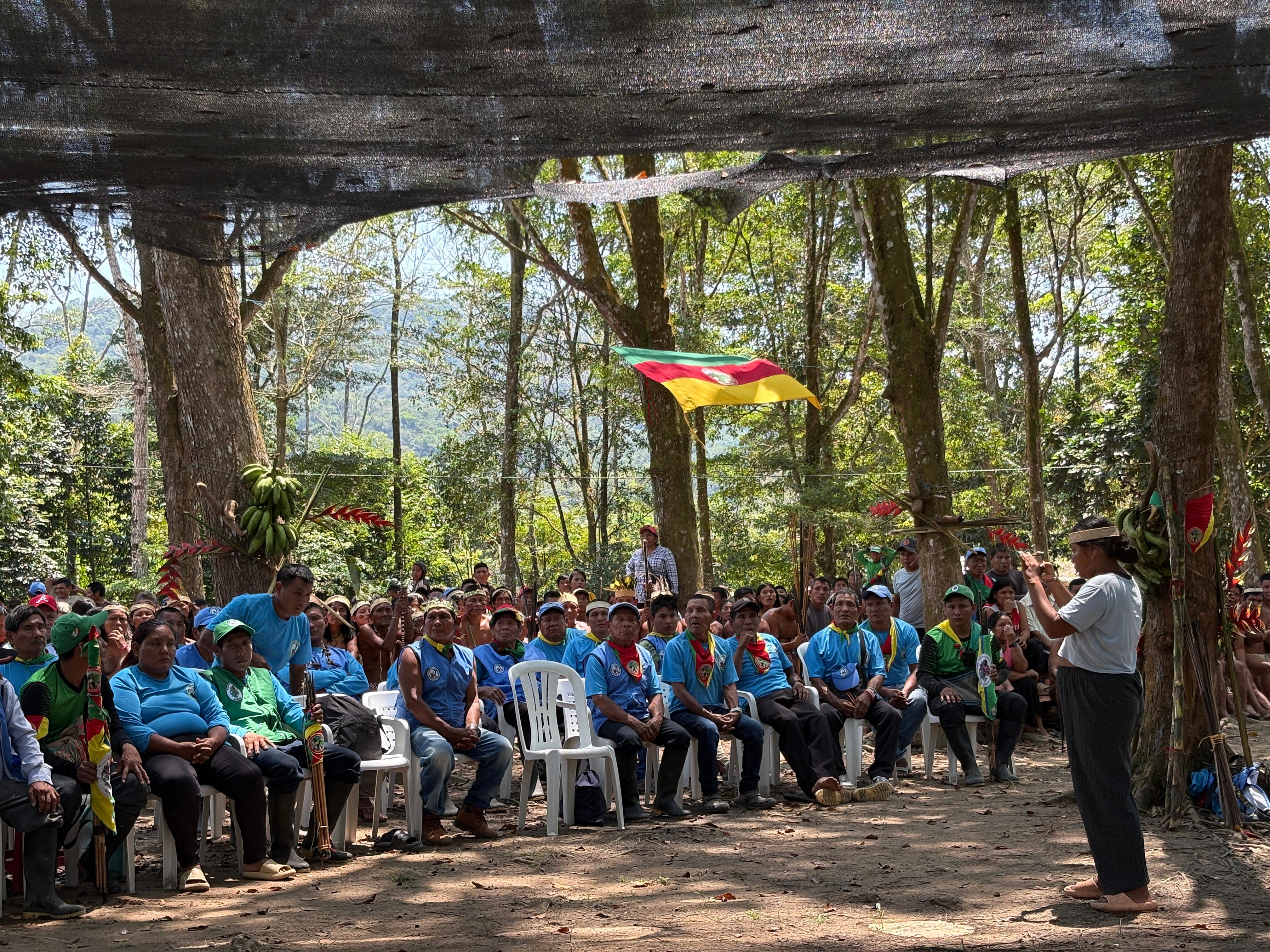En la Gabarra, Norte de Santander, fue atacado el vehículo en el que se movilizaban dos líderes y una lideresa. Fueron amenazados e intimidados.