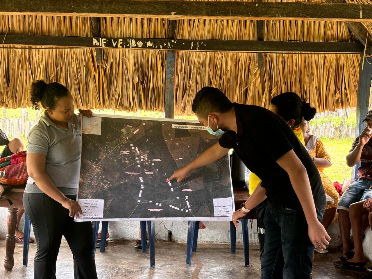 Con el acompañamiento de la URT, las familias indígenas de Atnamana-Monteverde buscan el restablecimiento de sus derechos territoriales sobre más de 253 hectáreas, que abandonaron hace más de 20 años a causa del conflicto armado interno. 