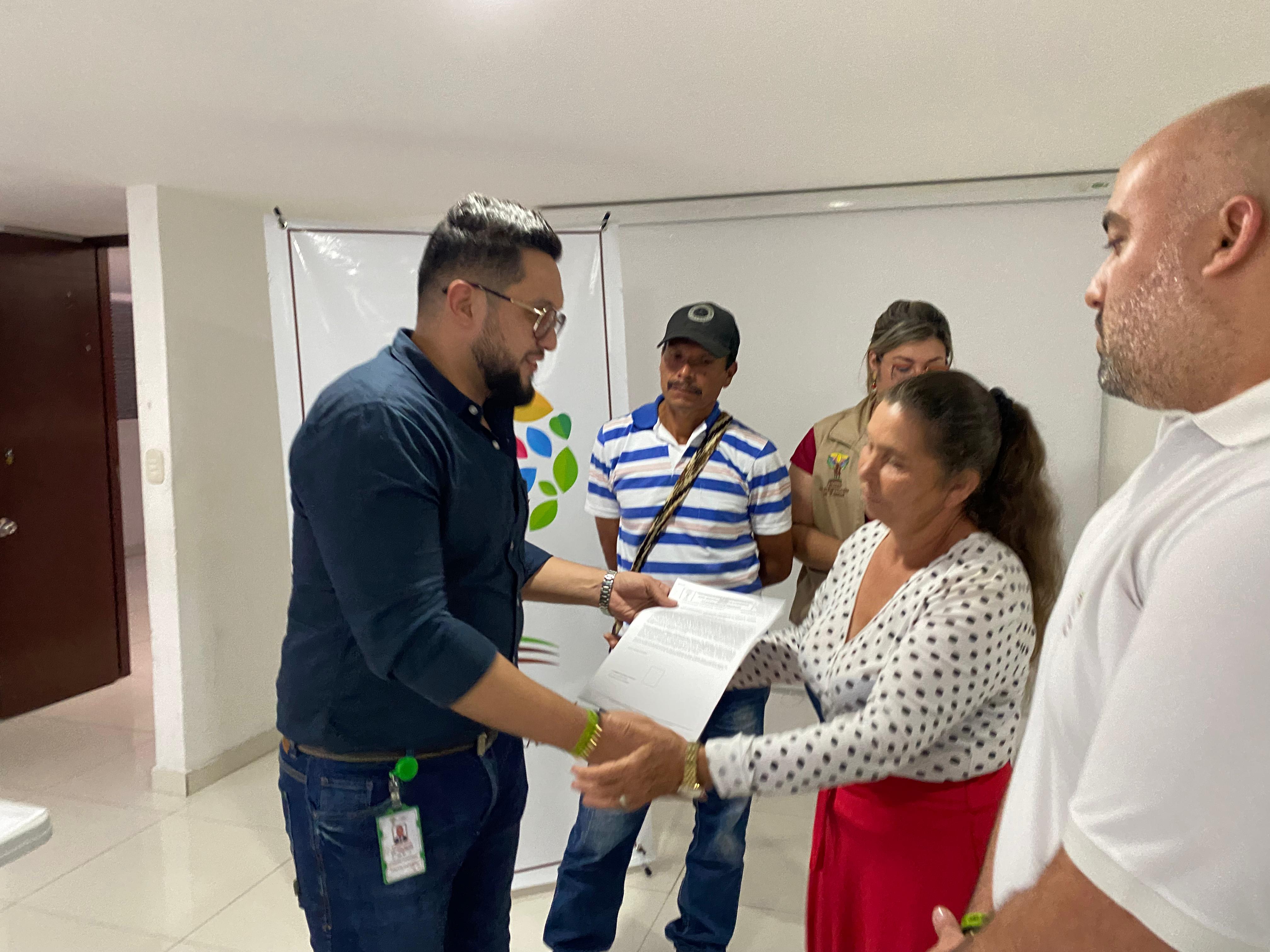 Gracias a la entidad, siete familias de la región del Catatumbo se ven beneficiadas con la restitución de sus predios. 