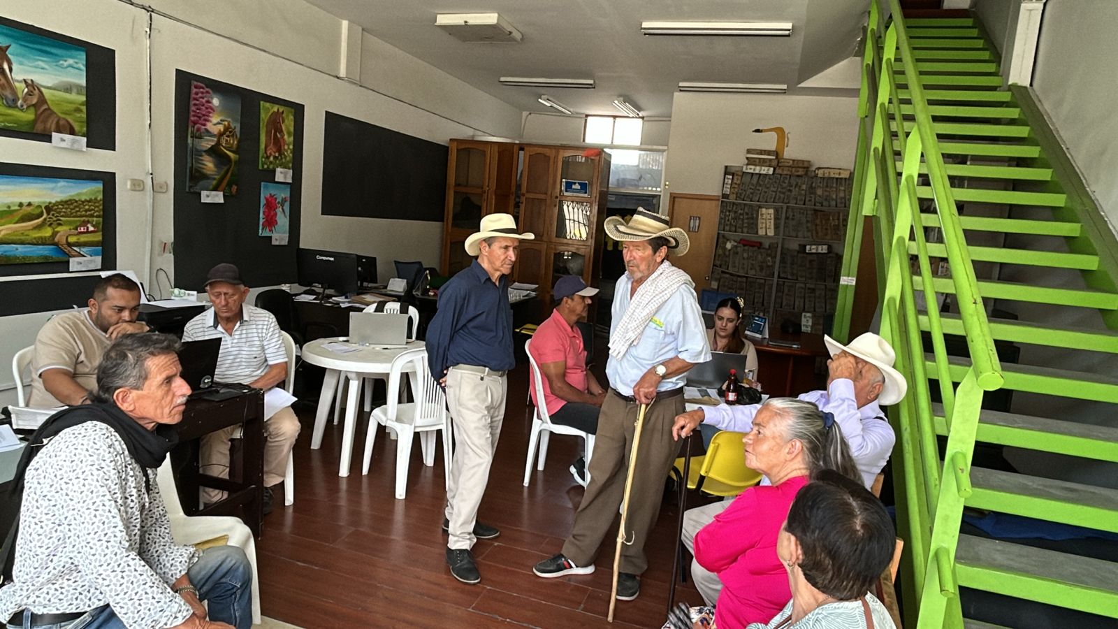 La territorial Valle del Cauca y Eje Cafetero brindó orientación a decenas de víctimas del conflicto armado, que además realizaron seguimiento a sus procesos de restitución de tierras.