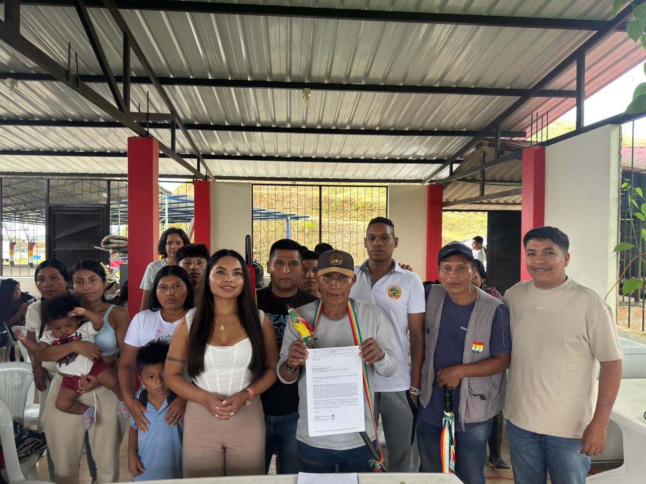 El pueblo Awá ha dado un paso decisivo en su lucha por la restitución de su tierra ancestral. Esta radicación es el inicio de una nueva etapa en la búsqueda de justicia, tras años de resistencia ante las múltiples afectaciones que ha sufrido esta comunidad, en un territorio de 338 hectáreas más 746 metros cuadrados.