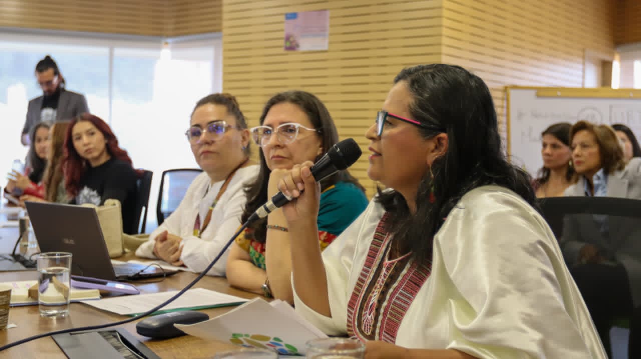 La jornada, liderada por la secretaria general de la entidad, Jaqueline Campos, promovió la reflexión sobre el bienestar de las mujeres y la necesidad de fortalecer políticas con enfoque de género.